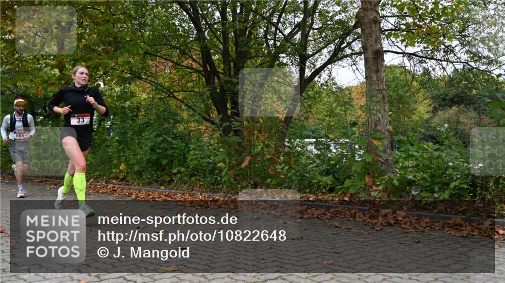 11.10.2026 - Bramfelder Halbmarathon 2026 J. Mangold http://msf.ph/oto/10822648 11.10.2026 10:20:14 Laufen 33, 606, 760 meine-sportfotos.de