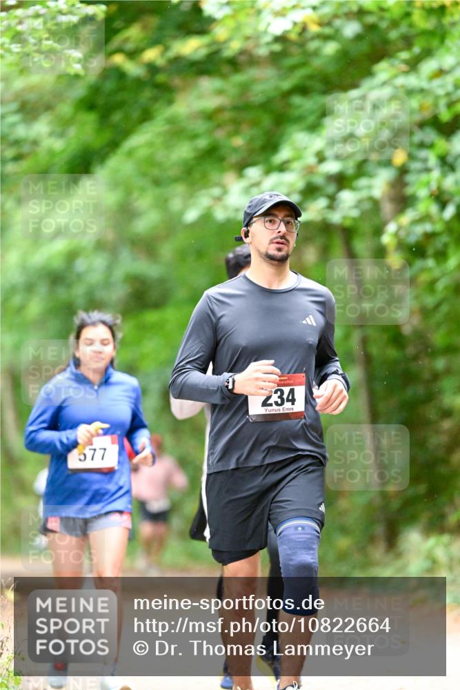 11.10.2026 - Bramfelder Halbmarathon 2026 Dr. Thomas Lammeyer http://msf.ph/oto/10822664 11.10.2026 10:35:51 Laufen 577, 234 meine-sportfotos.de