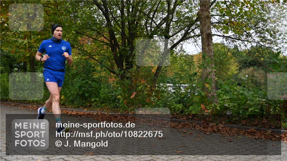 11.10.2026 - Bramfelder Halbmarathon 2026 J. Mangold http://msf.ph/oto/10822675 11.10.2026 10:20:52 Laufen 201, 262 meine-sportfotos.de