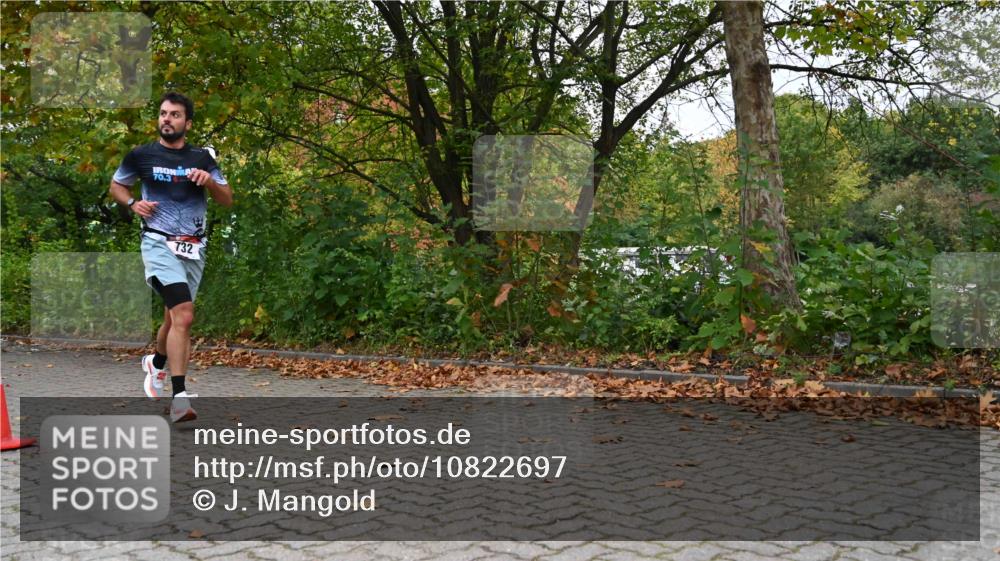 11.10.2026 - Bramfelder Halbmarathon 2026 J. Mangold http://msf.ph/oto/10822697 11.10.2026 10:21:09 Laufen 732 meine-sportfotos.de