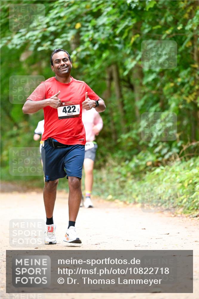 11.10.2026 - Bramfelder Halbmarathon 2026 Dr. Thomas Lammeyer http://msf.ph/oto/10822718 11.10.2026 10:35:59 Laufen 422 meine-sportfotos.de