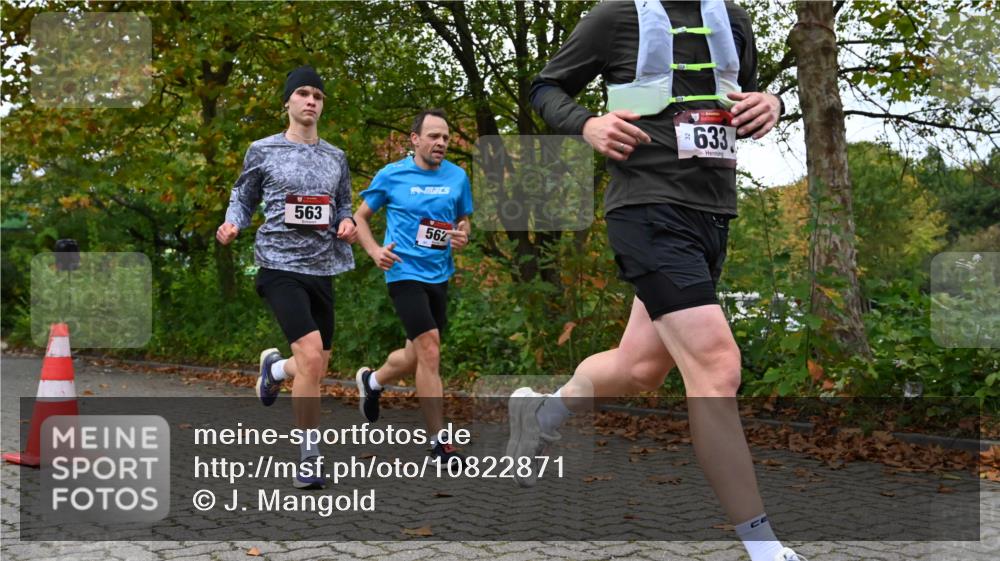 11.10.2026 - Bramfelder Halbmarathon 2026 J. Mangold http://msf.ph/oto/10822871 11.10.2026 10:22:43 Laufen 155, 292, 562, 563, 576, 633 meine-sportfotos.de