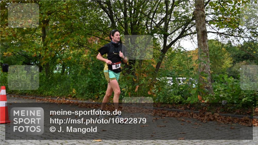 11.10.2026 - Bramfelder Halbmarathon 2026 J. Mangold http://msf.ph/oto/10822879 11.10.2026 10:22:56 Laufen 84 meine-sportfotos.de