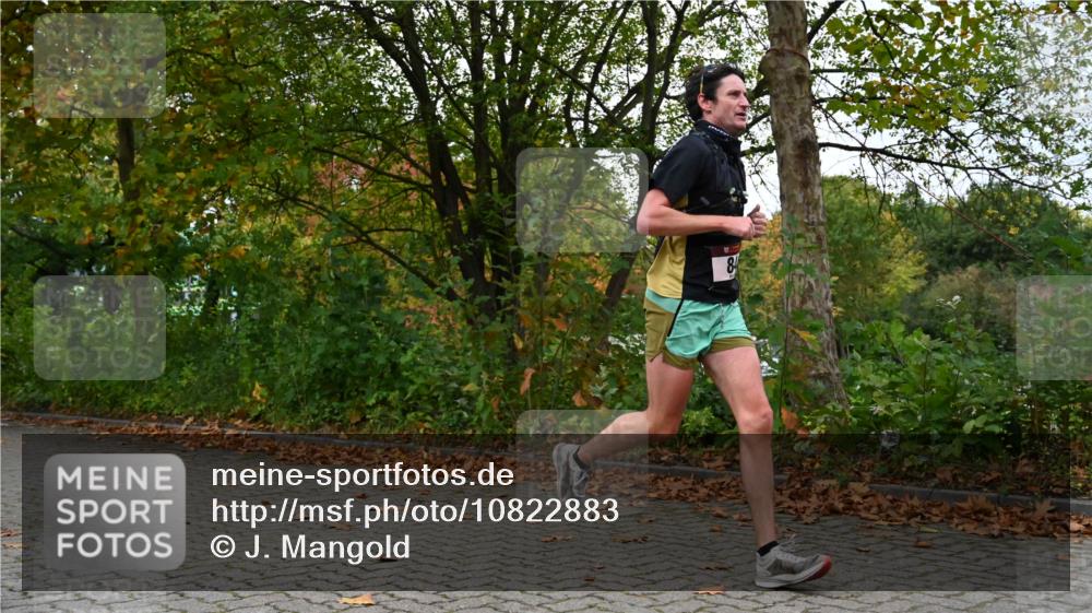 11.10.2026 - Bramfelder Halbmarathon 2026 J. Mangold http://msf.ph/oto/10822883 11.10.2026 10:22:56 Laufen 84 meine-sportfotos.de