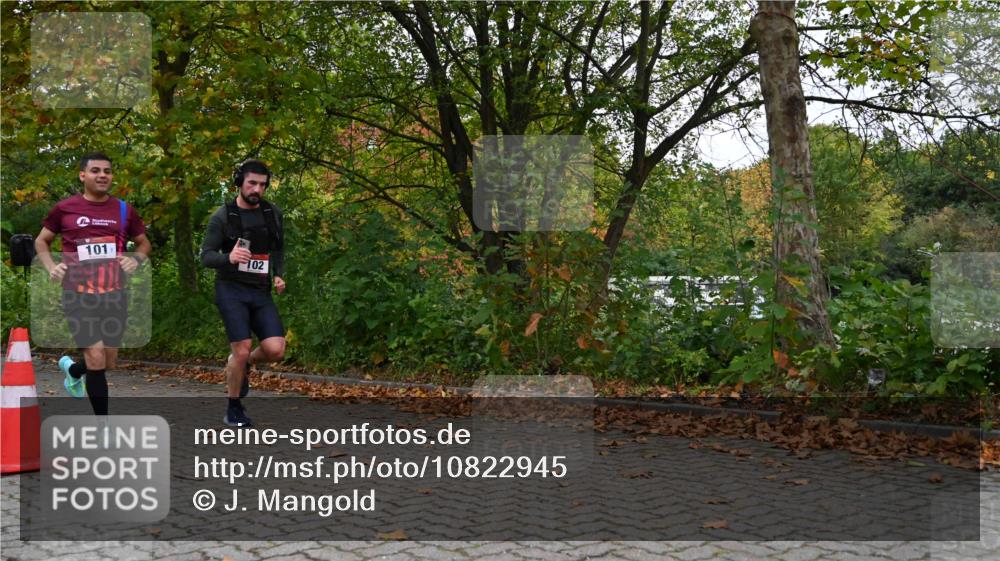 11.10.2026 - Bramfelder Halbmarathon 2026 J. Mangold http://msf.ph/oto/10822945 11.10.2026 10:23:45 Laufen 101, 102, 589 meine-sportfotos.de