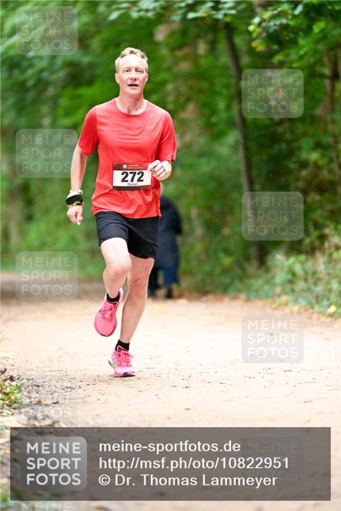 11.10.2026 - Bramfelder Halbmarathon 2026 Dr. Thomas Lammeyer http://msf.ph/oto/10822951 11.10.2026 10:36:35 Laufen 35, 272 meine-sportfotos.de