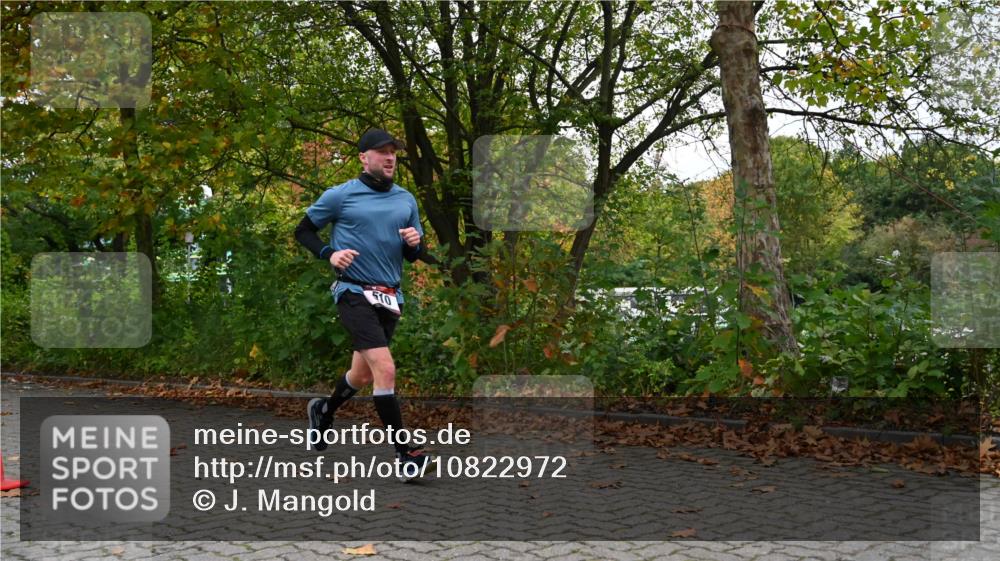 11.10.2026 - Bramfelder Halbmarathon 2026 J. Mangold http://msf.ph/oto/10822972 11.10.2026 10:23:54 Laufen 43, 231, 510 meine-sportfotos.de