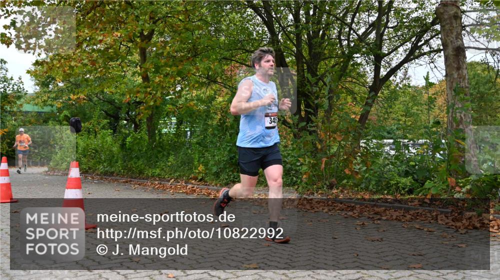 11.10.2026 - Bramfelder Halbmarathon 2026 J. Mangold http://msf.ph/oto/10822992 11.10.2026 10:25:27 Laufen 171, 345 meine-sportfotos.de