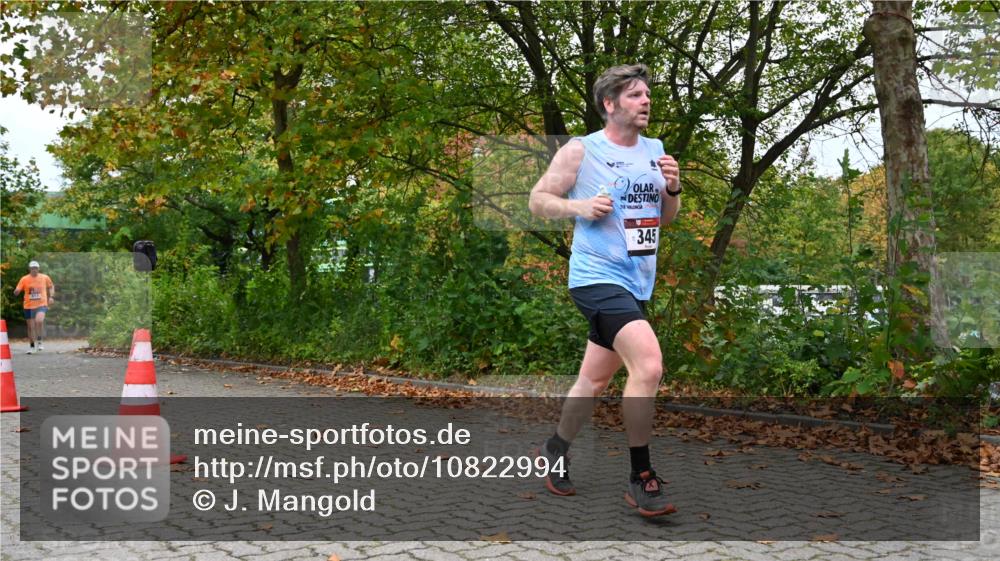 11.10.2026 - Bramfelder Halbmarathon 2026 J. Mangold http://msf.ph/oto/10822994 11.10.2026 10:25:27 Laufen 171, 345 meine-sportfotos.de