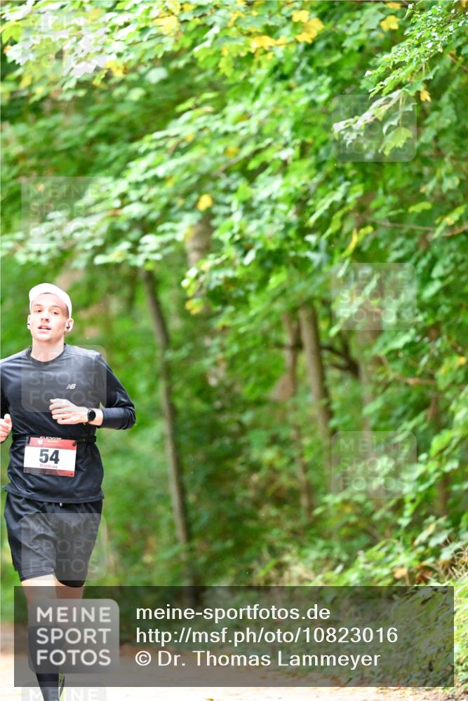 11.10.2026 - Bramfelder Halbmarathon 2026 Dr. Thomas Lammeyer http://msf.ph/oto/10823016 11.10.2026 10:36:52 Laufen 54 meine-sportfotos.de