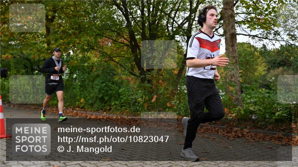 11.10.2026 - Bramfelder Halbmarathon 2026 J. Mangold http://msf.ph/oto/10823047 11.10.2026 10:27:09 Laufen 530, 551, 641, 702 meine-sportfotos.de