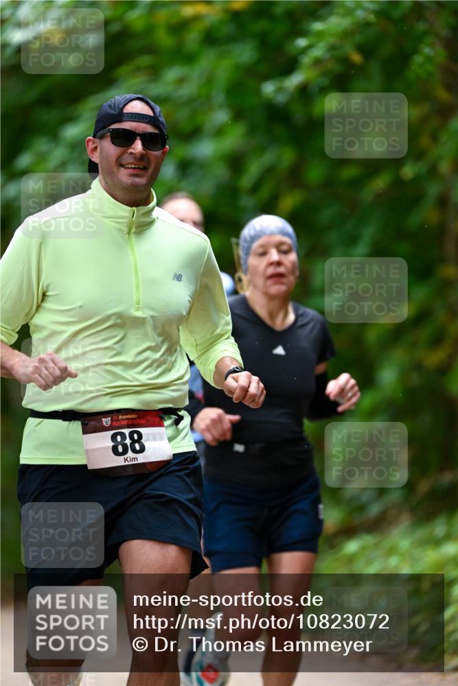 11.10.2026 - Bramfelder Halbmarathon 2026 Dr. Thomas Lammeyer http://msf.ph/oto/10823072 11.10.2026 10:37:07 Laufen 35, 88 meine-sportfotos.de