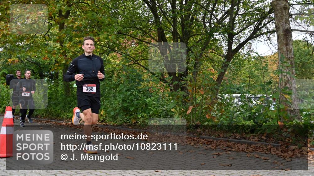 11.10.2026 - Bramfelder Halbmarathon 2026 J. Mangold http://msf.ph/oto/10823111 11.10.2026 10:27:56 Laufen 368, 521, 526, 637, 735 meine-sportfotos.de