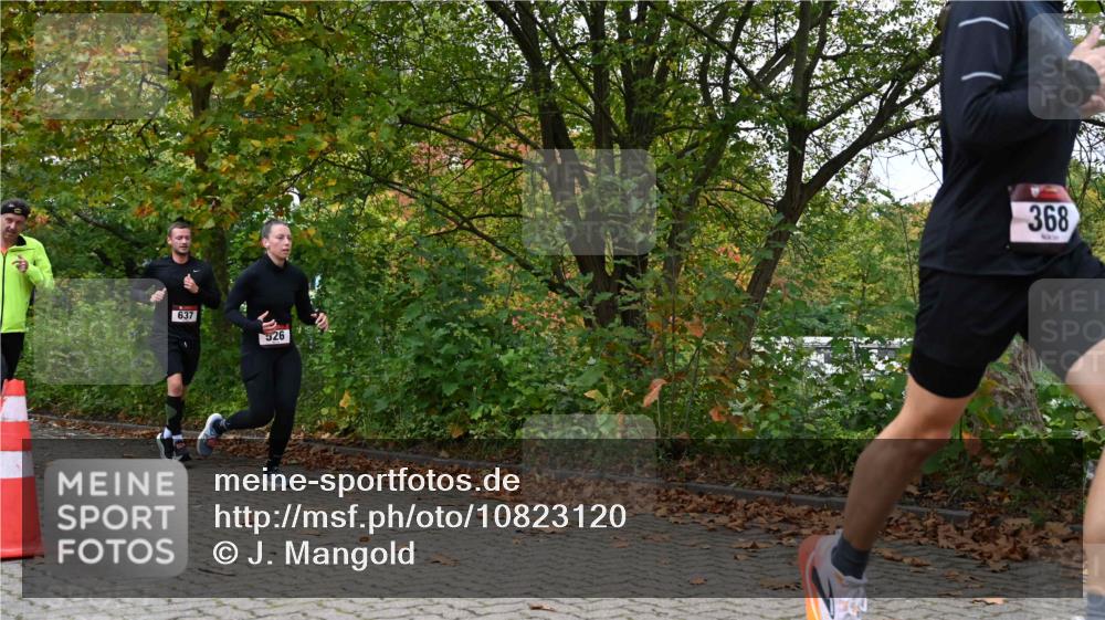 11.10.2026 - Bramfelder Halbmarathon 2026 J. Mangold http://msf.ph/oto/10823120 11.10.2026 10:27:57 Laufen 368, 521, 526, 637, 725, 735 meine-sportfotos.de