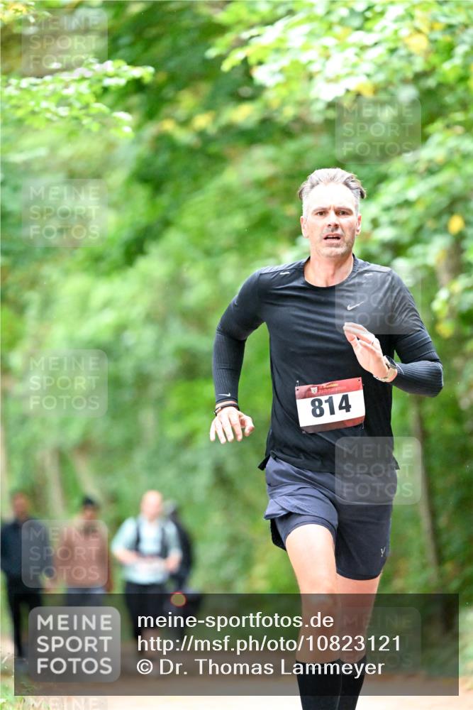 11.10.2026 - Bramfelder Halbmarathon 2026 Dr. Thomas Lammeyer http://msf.ph/oto/10823121 11.10.2026 10:37:20 Laufen 814 meine-sportfotos.de