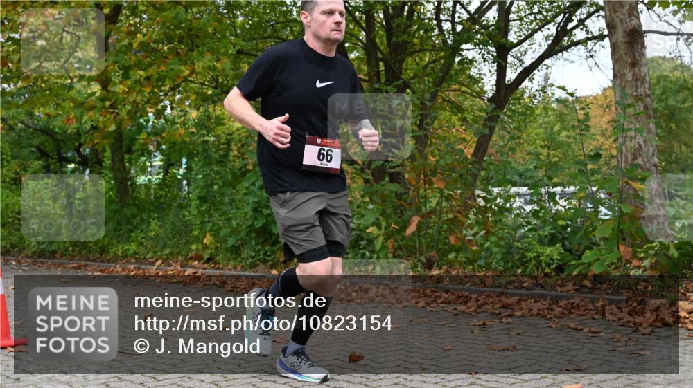11.10.2026 - Bramfelder Halbmarathon 2026 J. Mangold http://msf.ph/oto/10823154 11.10.2026 10:28:14 Laufen 66, 173 meine-sportfotos.de