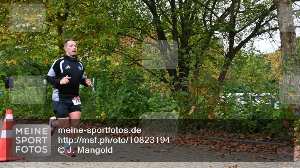 11.10.2026 - Bramfelder Halbmarathon 2026 J. Mangold http://msf.ph/oto/10823194 11.10.2026 10:29:02 Laufen 761 meine-sportfotos.de