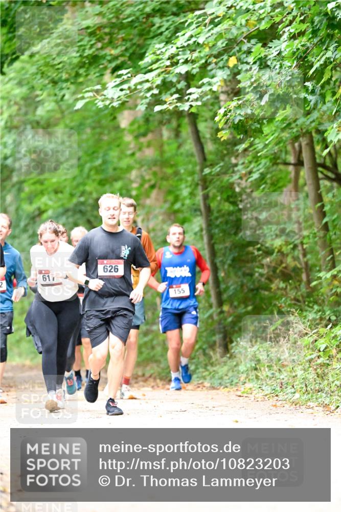 11.10.2026 - Bramfelder Halbmarathon 2026 Dr. Thomas Lammeyer http://msf.ph/oto/10823203 11.10.2026 10:37:46 Laufen 2, 617, 626, 155 meine-sportfotos.de