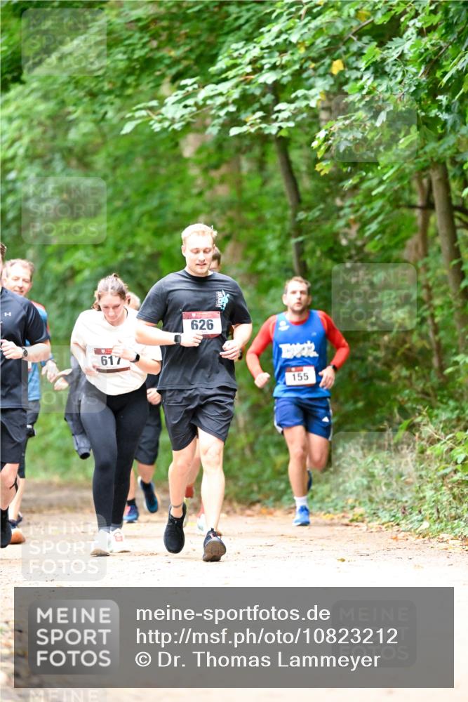 11.10.2026 - Bramfelder Halbmarathon 2026 Dr. Thomas Lammeyer http://msf.ph/oto/10823212 11.10.2026 10:37:46 Laufen 617, 626, 155 meine-sportfotos.de