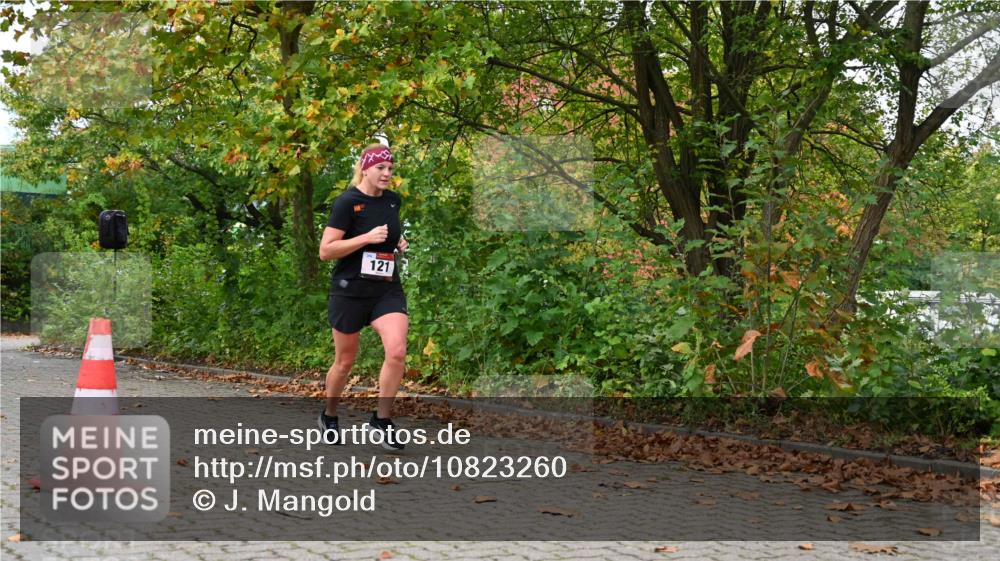 11.10.2026 - Bramfelder Halbmarathon 2026 J. Mangold http://msf.ph/oto/10823260 11.10.2026 10:31:01 Laufen 121, 769 meine-sportfotos.de