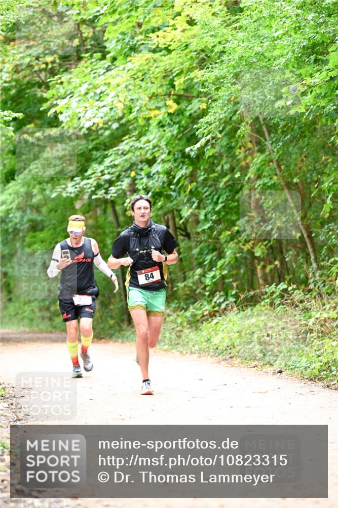 11.10.2026 - Bramfelder Halbmarathon 2026 Dr. Thomas Lammeyer http://msf.ph/oto/10823315 11.10.2026 10:38:01 Laufen 84 meine-sportfotos.de