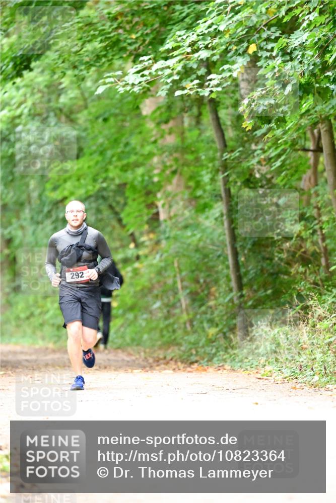 11.10.2026 - Bramfelder Halbmarathon 2026 Dr. Thomas Lammeyer http://msf.ph/oto/10823364 11.10.2026 10:38:12 Laufen 292 meine-sportfotos.de