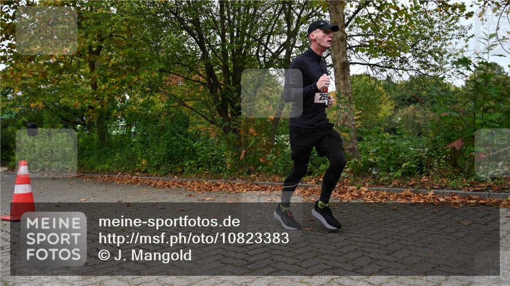 11.10.2026 - Bramfelder Halbmarathon 2026 J. Mangold http://msf.ph/oto/10823383 11.10.2026 10:32:01 Laufen 259, 432, 714, 738 meine-sportfotos.de