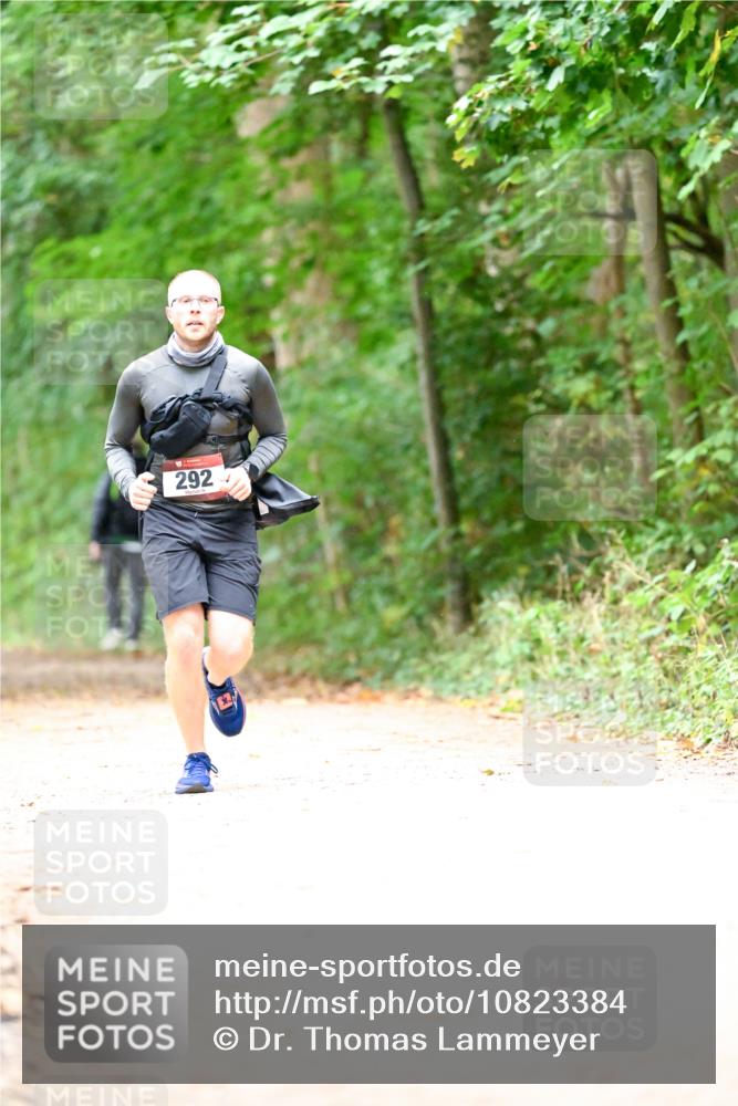 11.10.2026 - Bramfelder Halbmarathon 2026 Dr. Thomas Lammeyer http://msf.ph/oto/10823384 11.10.2026 10:38:14 Laufen 292 meine-sportfotos.de