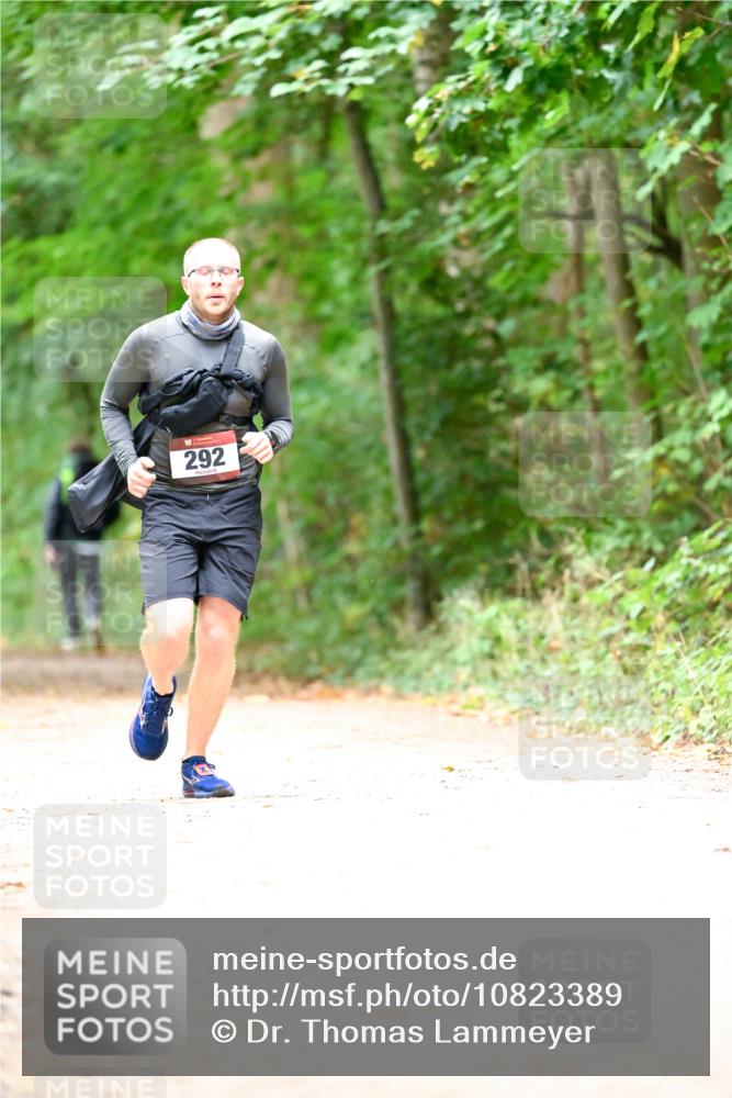 11.10.2026 - Bramfelder Halbmarathon 2026 Dr. Thomas Lammeyer http://msf.ph/oto/10823389 11.10.2026 10:38:14 Laufen 292 meine-sportfotos.de