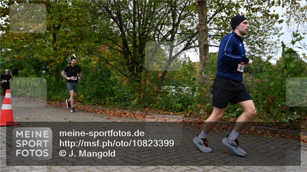 11.10.2026 - Bramfelder Halbmarathon 2026 J. Mangold http://msf.ph/oto/10823399 11.10.2026 10:32:14 Laufen 79, 254 meine-sportfotos.de