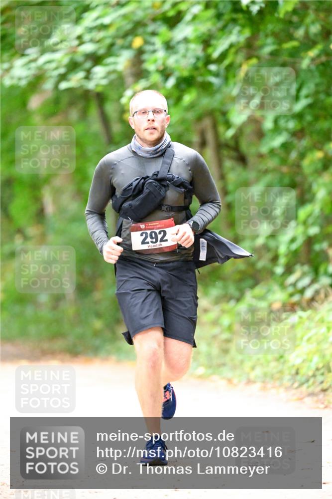 11.10.2026 - Bramfelder Halbmarathon 2026 Dr. Thomas Lammeyer http://msf.ph/oto/10823416 11.10.2026 10:38:16 Laufen 292 meine-sportfotos.de