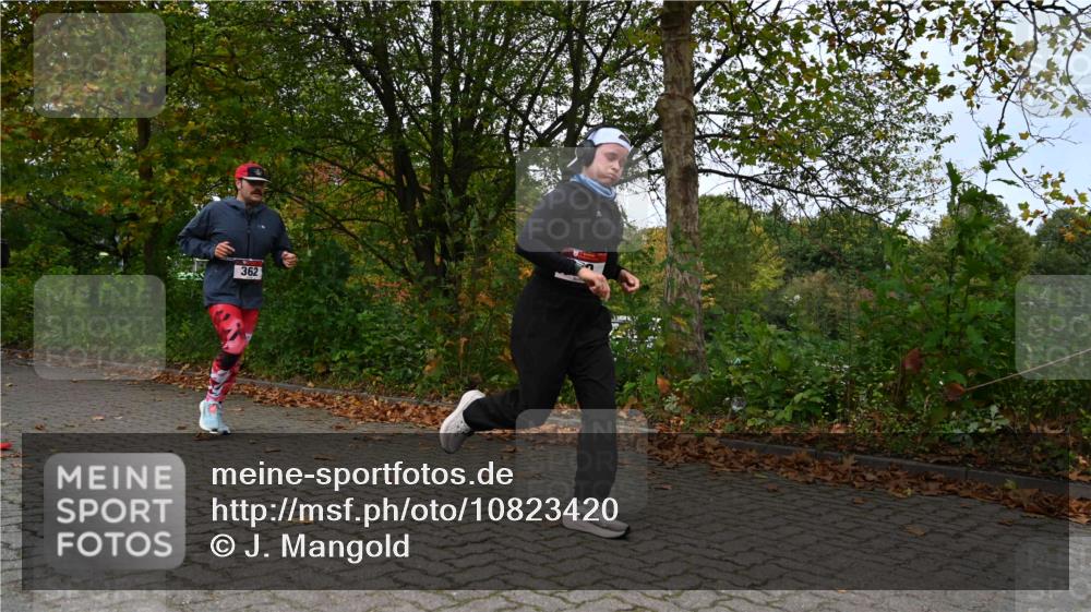 11.10.2026 - Bramfelder Halbmarathon 2026 J. Mangold http://msf.ph/oto/10823420 11.10.2026 10:32:17 Laufen 79, 227, 254, 362 meine-sportfotos.de