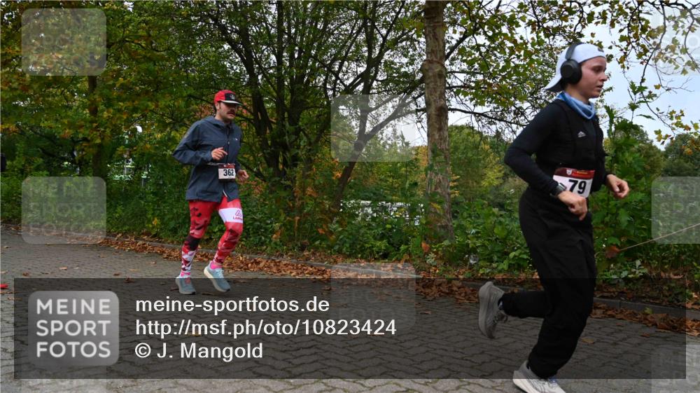 11.10.2026 - Bramfelder Halbmarathon 2026 J. Mangold http://msf.ph/oto/10823424 11.10.2026 10:32:18 Laufen 79, 227, 254, 362 meine-sportfotos.de