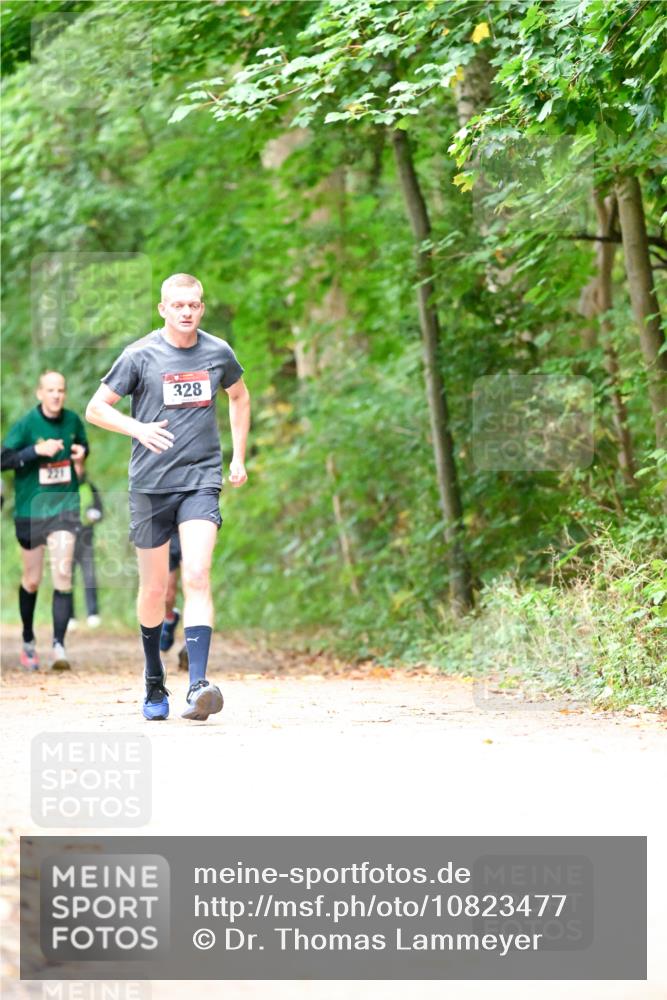 11.10.2026 - Bramfelder Halbmarathon 2026 Dr. Thomas Lammeyer http://msf.ph/oto/10823477 11.10.2026 10:38:38 Laufen 328 meine-sportfotos.de
