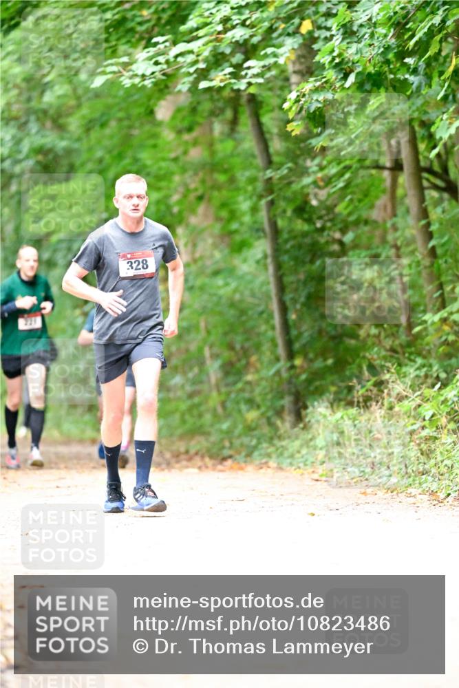 11.10.2026 - Bramfelder Halbmarathon 2026 Dr. Thomas Lammeyer http://msf.ph/oto/10823486 11.10.2026 10:38:38 Laufen 328 meine-sportfotos.de