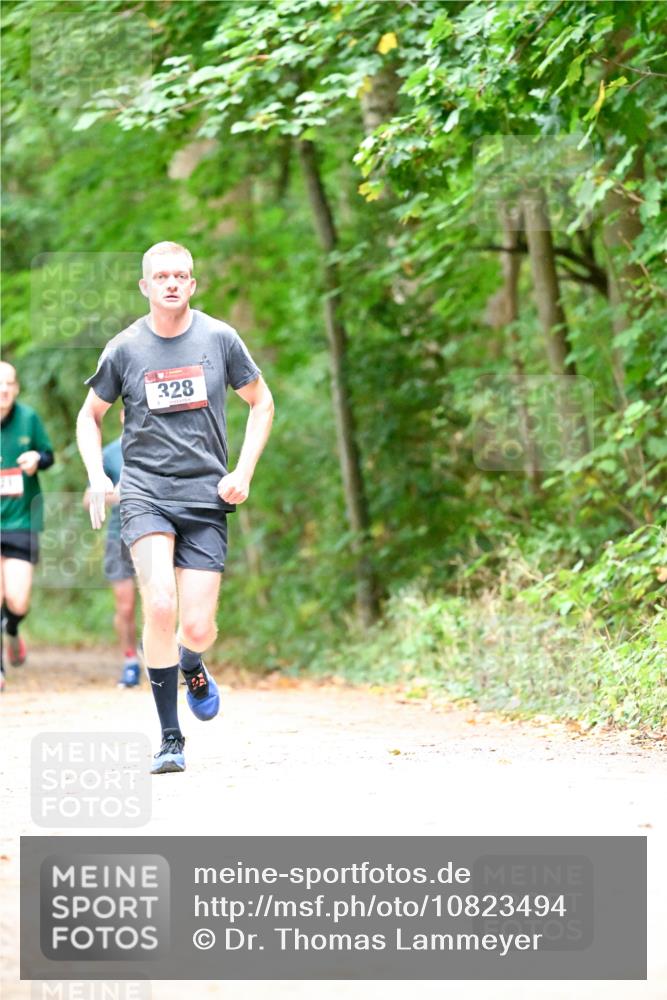 11.10.2026 - Bramfelder Halbmarathon 2026 Dr. Thomas Lammeyer http://msf.ph/oto/10823494 11.10.2026 10:38:39 Laufen 31, 328 meine-sportfotos.de