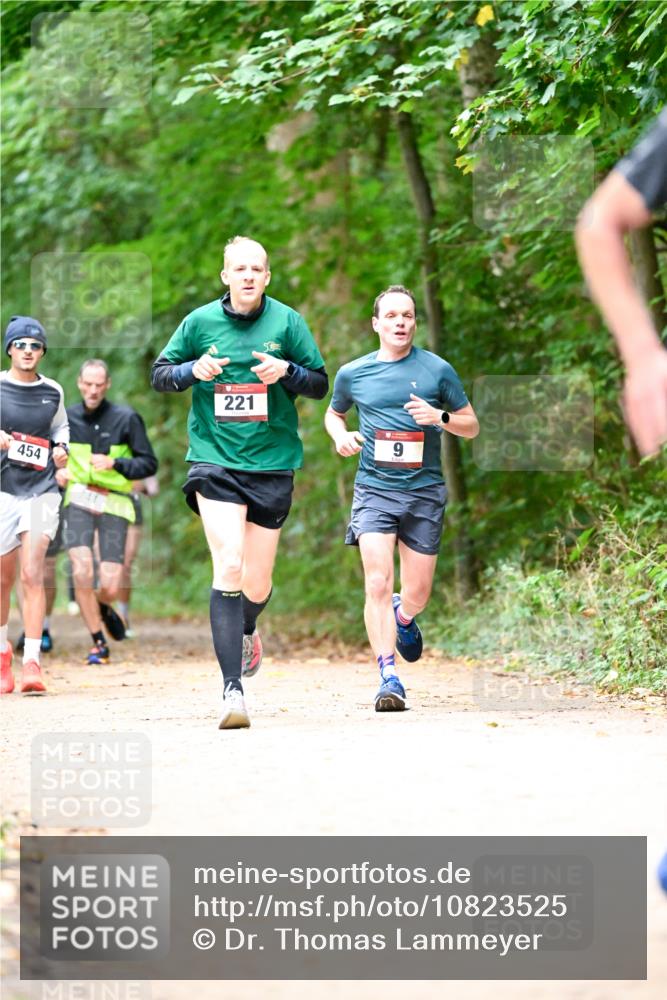 11.10.2026 - Bramfelder Halbmarathon 2026 Dr. Thomas Lammeyer http://msf.ph/oto/10823525 11.10.2026 10:38:42 Laufen 454, 741, 221, 9 meine-sportfotos.de