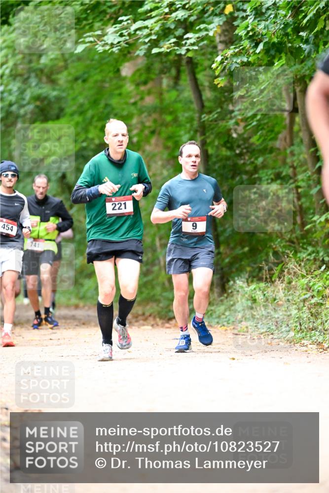 11.10.2026 - Bramfelder Halbmarathon 2026 Dr. Thomas Lammeyer http://msf.ph/oto/10823527 11.10.2026 10:38:42 Laufen 454, 741, 221, 9 meine-sportfotos.de
