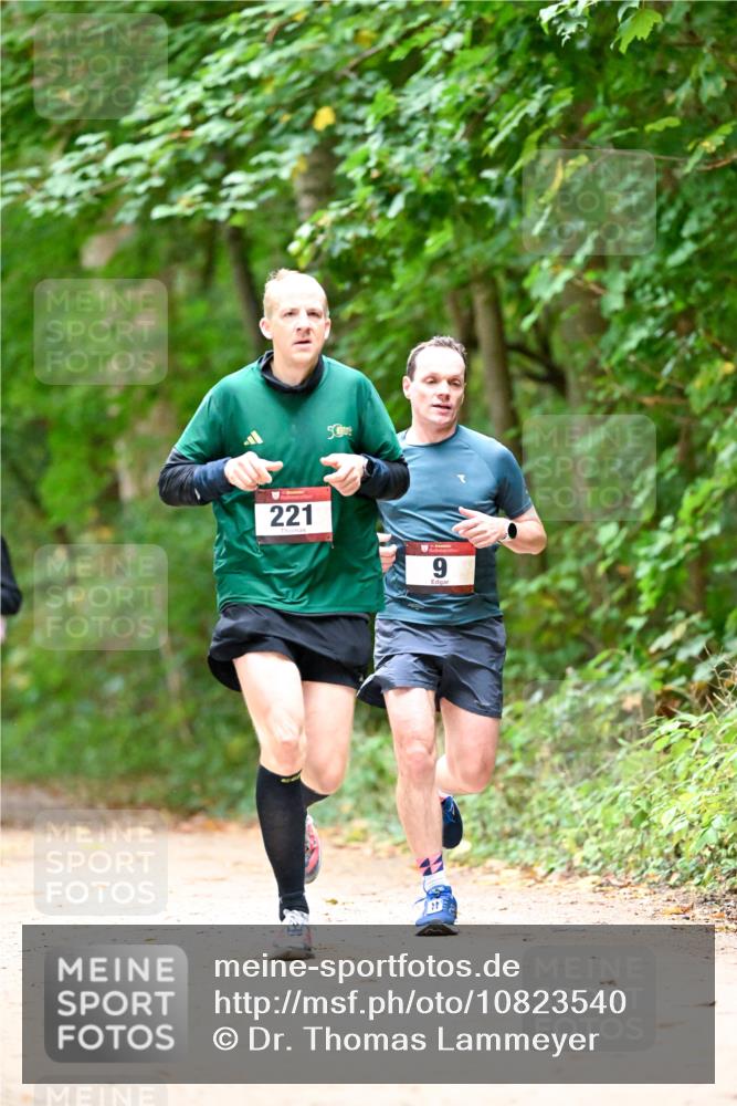11.10.2026 - Bramfelder Halbmarathon 2026 Dr. Thomas Lammeyer http://msf.ph/oto/10823540 11.10.2026 10:38:43 Laufen 221, 9 meine-sportfotos.de