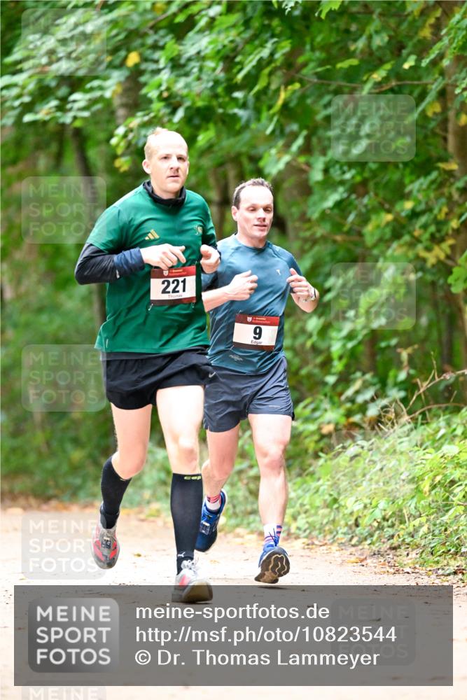 11.10.2026 - Bramfelder Halbmarathon 2026 Dr. Thomas Lammeyer http://msf.ph/oto/10823544 11.10.2026 10:38:43 Laufen 221, 9 meine-sportfotos.de