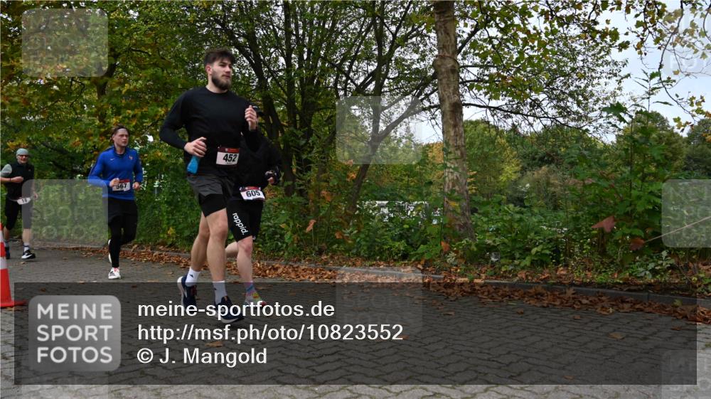 11.10.2026 - Bramfelder Halbmarathon 2026 J. Mangold http://msf.ph/oto/10823552 11.10.2026 10:33:19 Laufen 18, 34, 114, 429, 452, 479, 567, 605, 720 meine-sportfotos.de