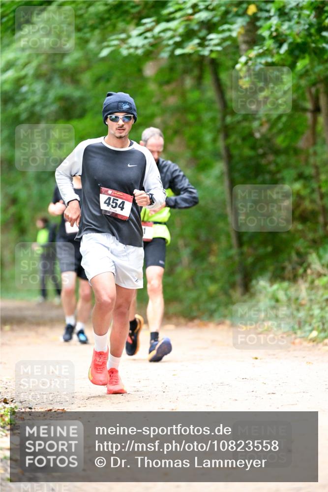 11.10.2026 - Bramfelder Halbmarathon 2026 Dr. Thomas Lammeyer http://msf.ph/oto/10823558 11.10.2026 10:38:45 Laufen 454 meine-sportfotos.de