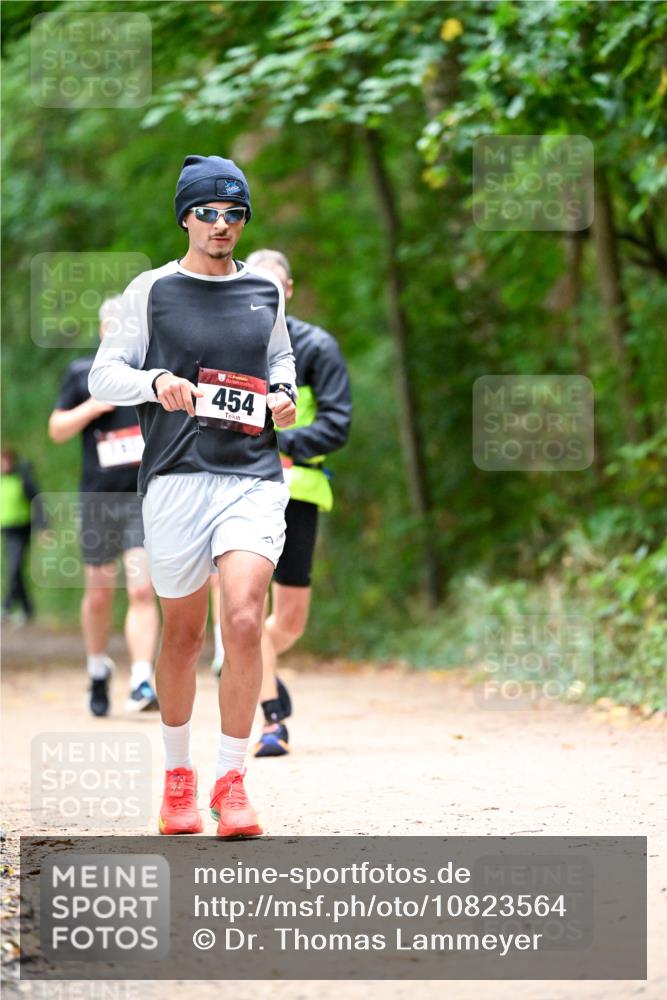 11.10.2026 - Bramfelder Halbmarathon 2026 Dr. Thomas Lammeyer http://msf.ph/oto/10823564 11.10.2026 10:38:45 Laufen 454 meine-sportfotos.de