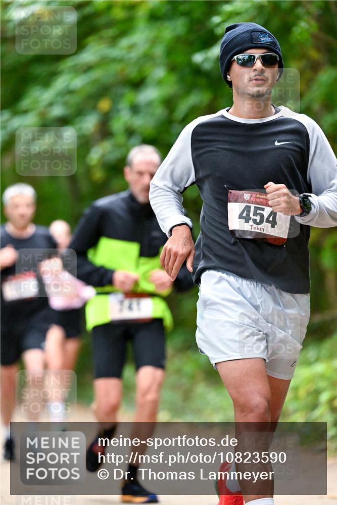11.10.2026 - Bramfelder Halbmarathon 2026 Dr. Thomas Lammeyer http://msf.ph/oto/10823590 11.10.2026 10:38:47 Laufen 35, 454 meine-sportfotos.de