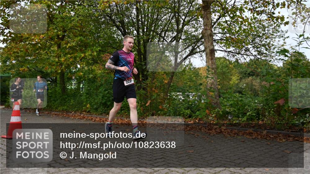 11.10.2026 - Bramfelder Halbmarathon 2026 J. Mangold http://msf.ph/oto/10823638 11.10.2026 10:34:01 Laufen 176, 222, 408, 430, 759 meine-sportfotos.de