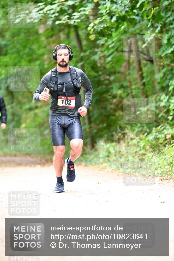 11.10.2026 - Bramfelder Halbmarathon 2026 Dr. Thomas Lammeyer http://msf.ph/oto/10823641 11.10.2026 10:39:10 Laufen 102 meine-sportfotos.de