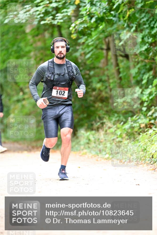 11.10.2026 - Bramfelder Halbmarathon 2026 Dr. Thomas Lammeyer http://msf.ph/oto/10823645 11.10.2026 10:39:10 Laufen 102 meine-sportfotos.de