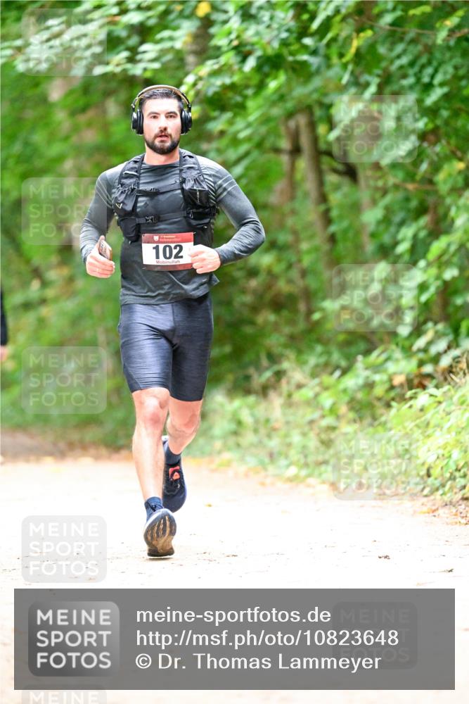 11.10.2026 - Bramfelder Halbmarathon 2026 Dr. Thomas Lammeyer http://msf.ph/oto/10823648 11.10.2026 10:39:10 Laufen 102 meine-sportfotos.de