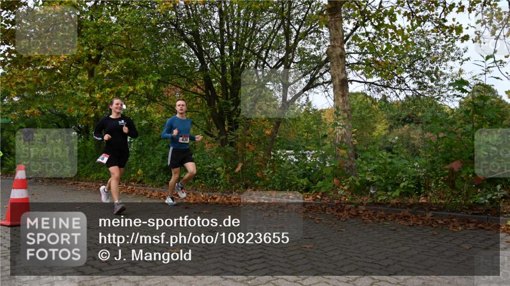 11.10.2026 - Bramfelder Halbmarathon 2026 J. Mangold http://msf.ph/oto/10823655 11.10.2026 10:34:03 Laufen 222, 408, 430, 759 meine-sportfotos.de