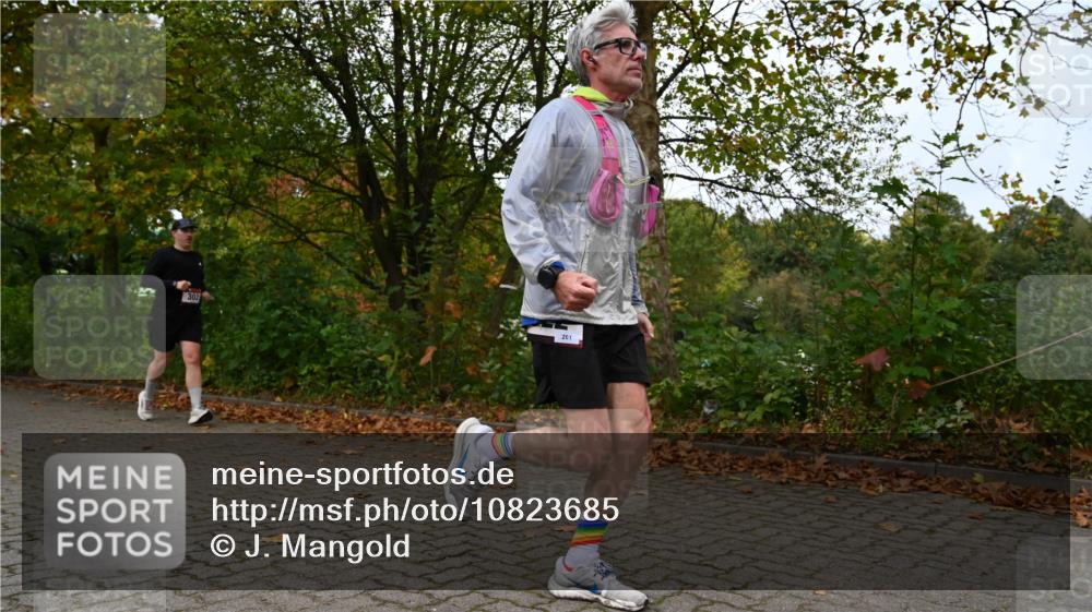 11.10.2026 - Bramfelder Halbmarathon 2026 J. Mangold http://msf.ph/oto/10823685 11.10.2026 10:34:20 Laufen 44, 69, 104, 303, 327, 822 meine-sportfotos.de